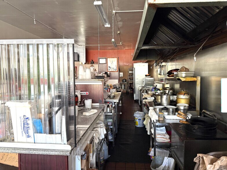 More Photos Of 4442 Mission St, San Francisco Storefront Retail Office For Sale