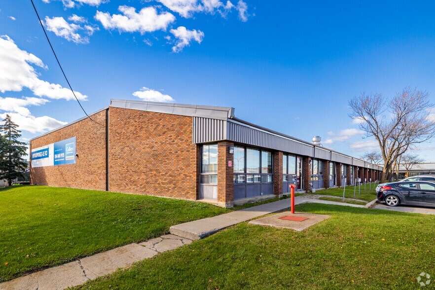 More Photos Of 9701-9745 Ch de la Côte-de-Liesse, Dorval Unknown For Lease