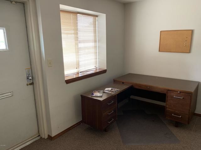 More Photos Of 600 Broadway St, Joplin Warehouse For Sale