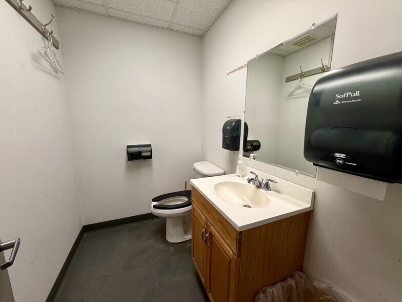 More Photos Of 815 W State St, Olean Freestanding For Sale