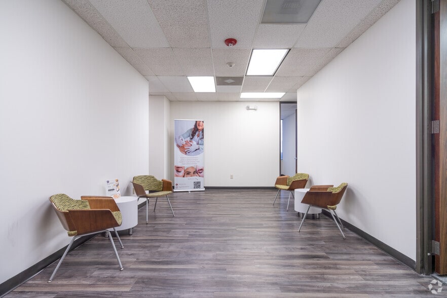 More Photos Of 213 W Southmore Ave, Pasadena Medical For Sale