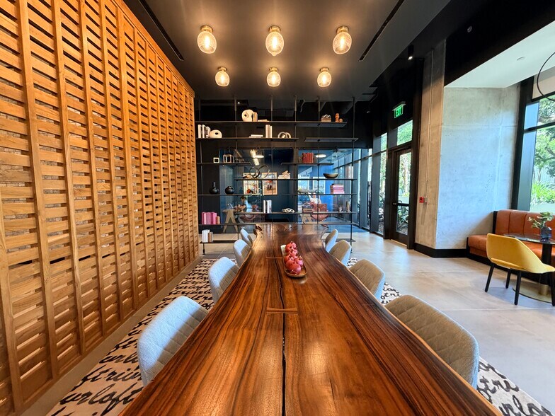 More Photos Of 460 SW 4th Ave, Fort Lauderdale Apartments For Lease