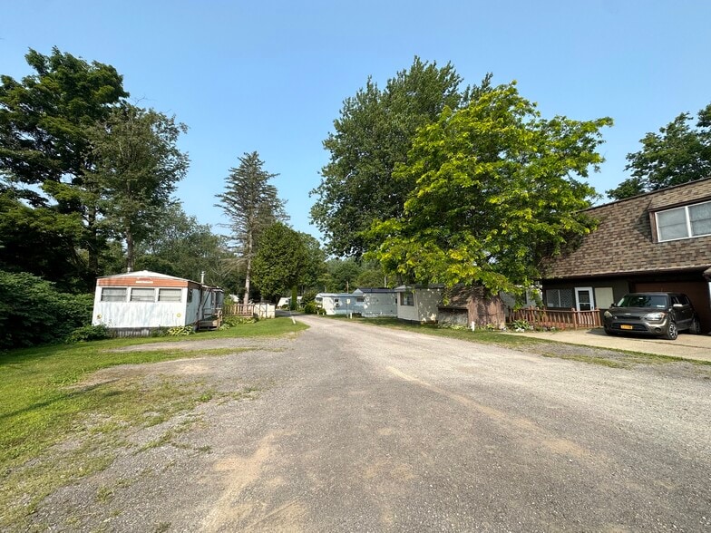 More Photos Of 8114 State Rd, Colden Manufactured Housing Mobile Home Park For Sale