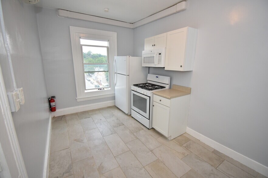 More Photos Of 701 Northampton St, Easton General Retail For Sale