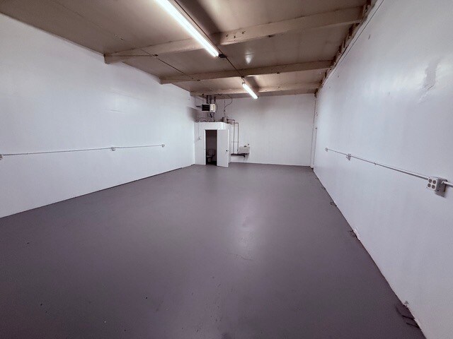 More Photos Of 240 Freeport Blvd, Sparks Light Manufacturing For Lease