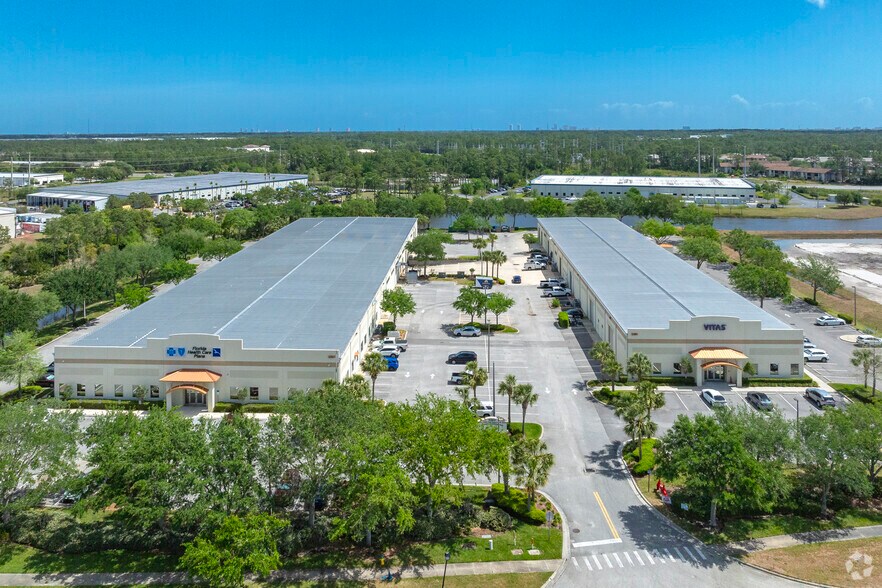 More Photos Of 2361 Mason Ave, Daytona Beach Light Distribution For Lease