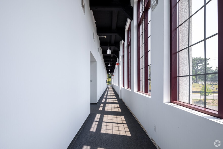 More Photos Of 470 Nepperhan Ave, Yonkers Office For Lease