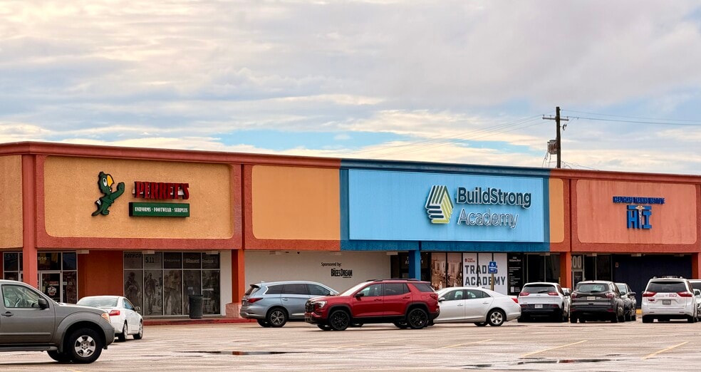 More Photos Of 2500-2554 Williams Blvd, Kenner General Retail For Lease