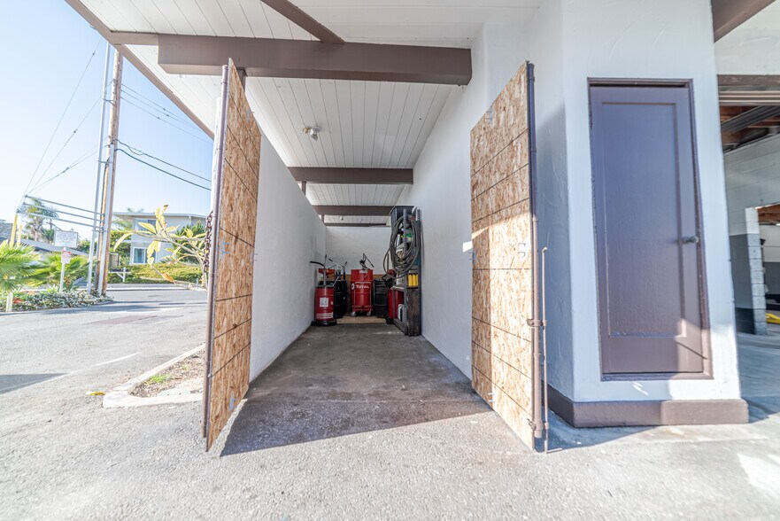 More Photos Of 2310 S El Camino Real, San Clemente Auto Repair For Sale