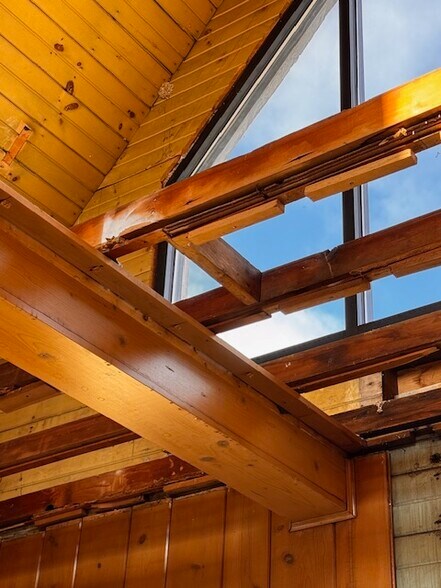 More Photos Of 1032-1038 12th Ave, Grafton Flex For Lease