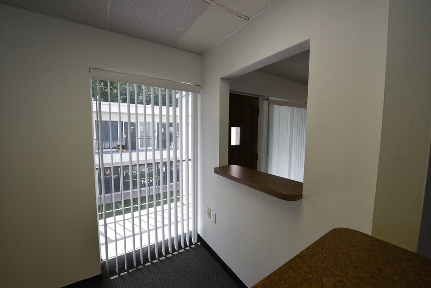 More Photos Of 1200 N Central Ave, Kissimmee Office For Lease