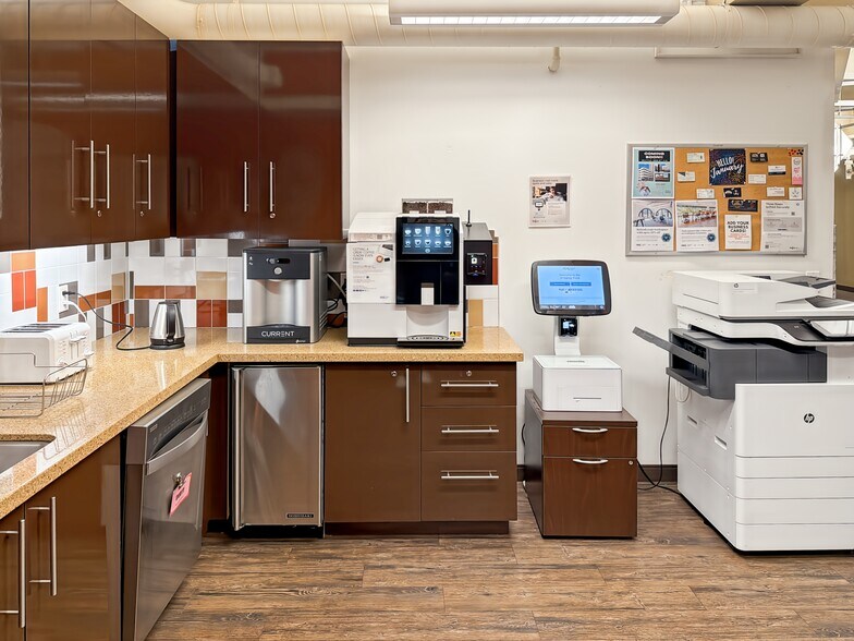 More Photos Of 506 2nd Ave, Seattle Coworking Space