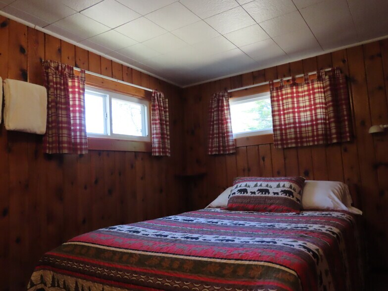 More Photos Of 29209 County Road 407, Newberry Lodge Meeting Hall For Sale