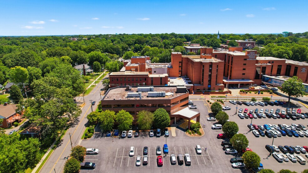 More Photos Of 415 N Center St, Hickory Office For Sale