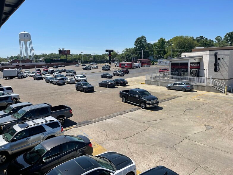 More Photos Of 3617 Perkins Rd, Baton Rouge Storefront For Lease