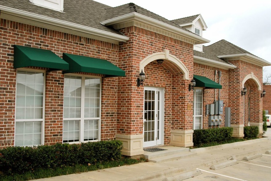 More Photos Of 6211 Colleyville Blvd, Colleyville Medical For Lease