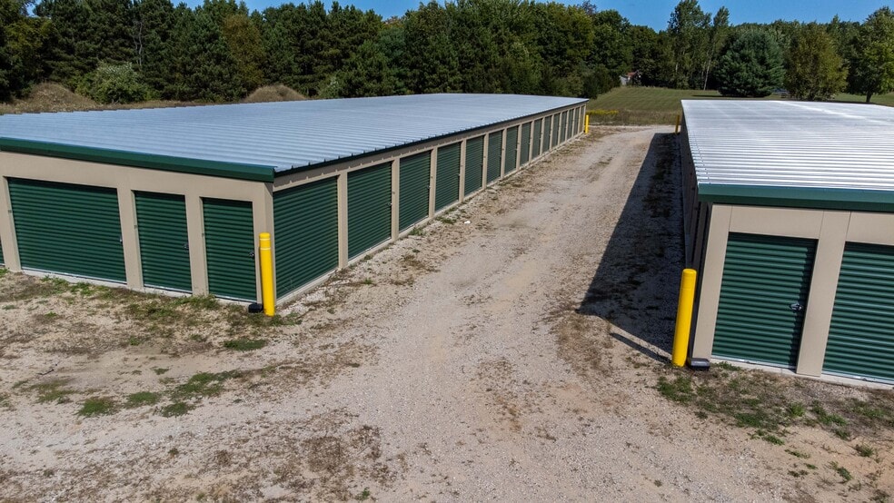 More Photos Of 5450 W Shelby Rd, Shelby Specialty For Sale