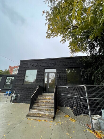 More Photos Of 83-91B Walnut Av, Toronto Office For Lease