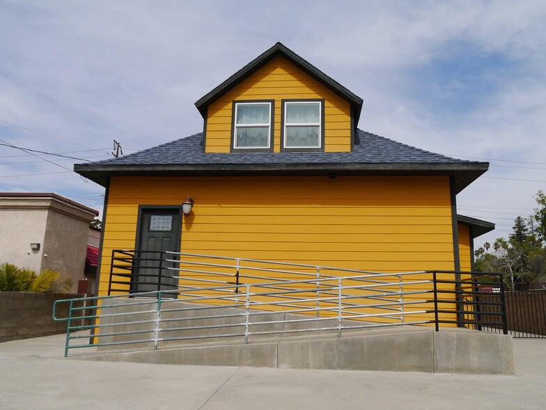 More Photos Of 668 E Redlands Blvd, Redlands Office For Sale