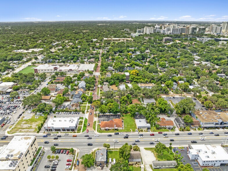 More Photos Of 818 E Colonial Dr, Orlando Medical For Sale