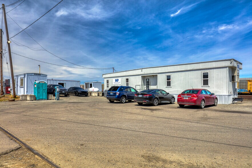 More Photos Of 467-517 E 18th St, Tacoma Warehouse For Sale
