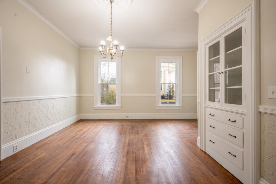 More Photos Of 329 Hazard Ave, Enfield Apartments For Sale