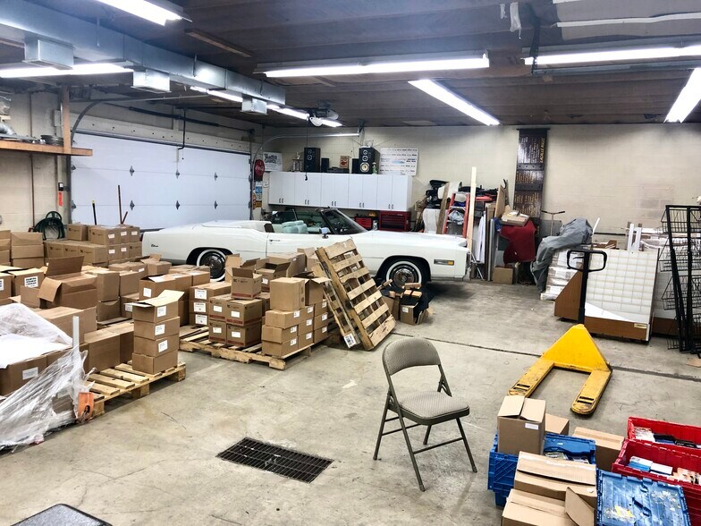 More Photos Of 2301 Hyde Park Blvd, Niagara Falls Restaurant For Sale