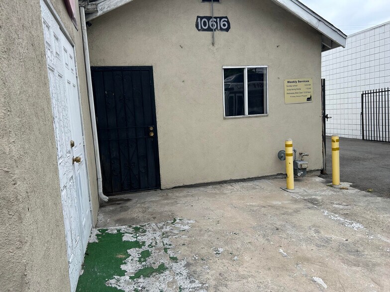 More Photos Of 10616 Avalon Blvd, Los Angeles Loft Creative Space For Sale