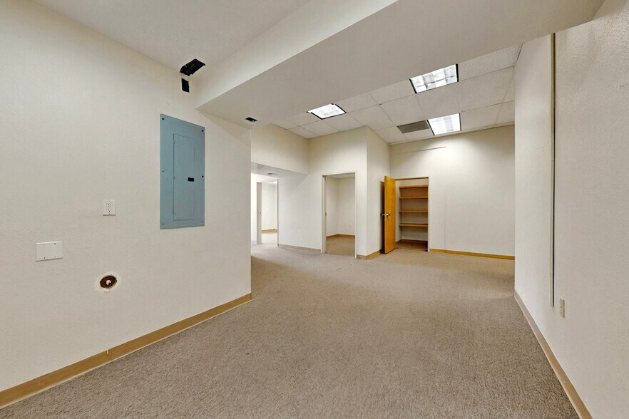 More Photos Of 7900 Lorraine Ct NE, Albuquerque Industrial For Sale