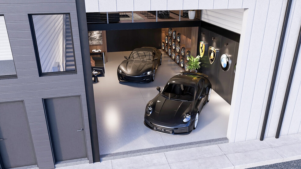 More Photos Of 401 McIntyre St, Golden Showroom For Sale