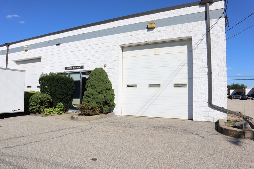 Primary Photo Of 22 Dewey Ave, Warwick Warehouse For Lease