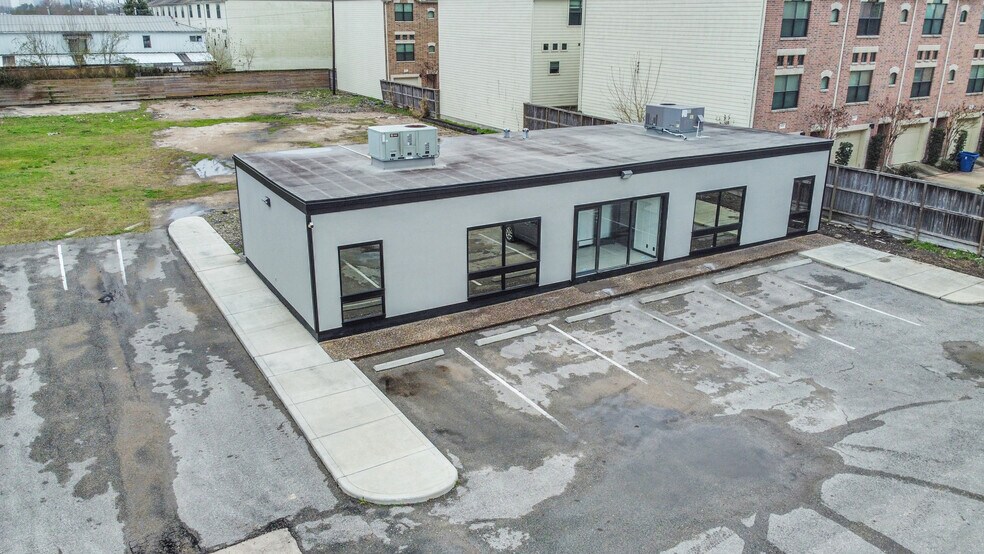 More Photos Of 8703 Meadowcroft Dr, Houston Medical For Lease