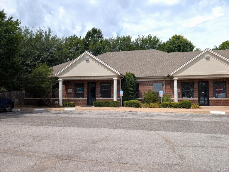 More Photos Of 6016-6020 NW 120th Ct, Oklahoma City Coworking Space