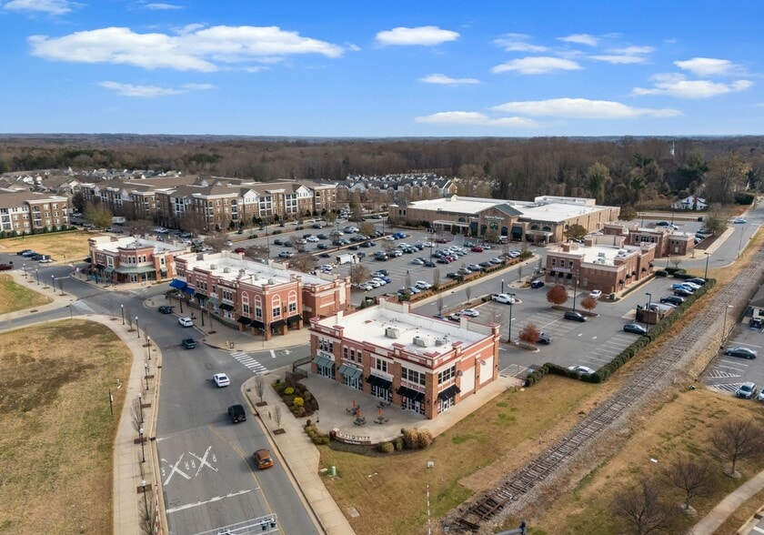 More Photos Of 19901 S Main St, Cornelius Freestanding For Sale