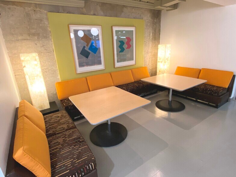 More Photos Of 100 N Brand Blvd, Glendale Office Residential For Lease