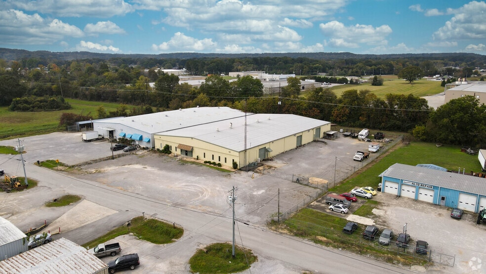 More Photos Of 3313 Sexton Rd SE, Decatur Manufacturing For Lease
