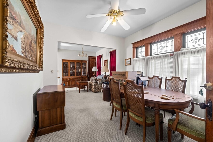 More Photos Of 1975 Seneca St, Buffalo Office For Sale