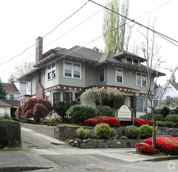 Primary Photo Of 610 Jefferson St, Oregon City Office For Sale