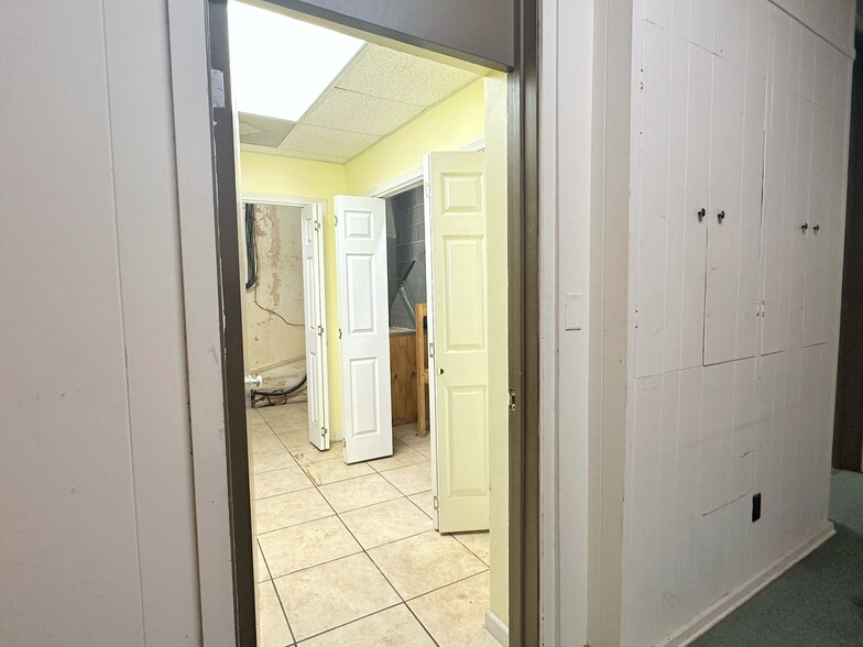 More Photos Of 105 N Main St, Atmore Office For Sale