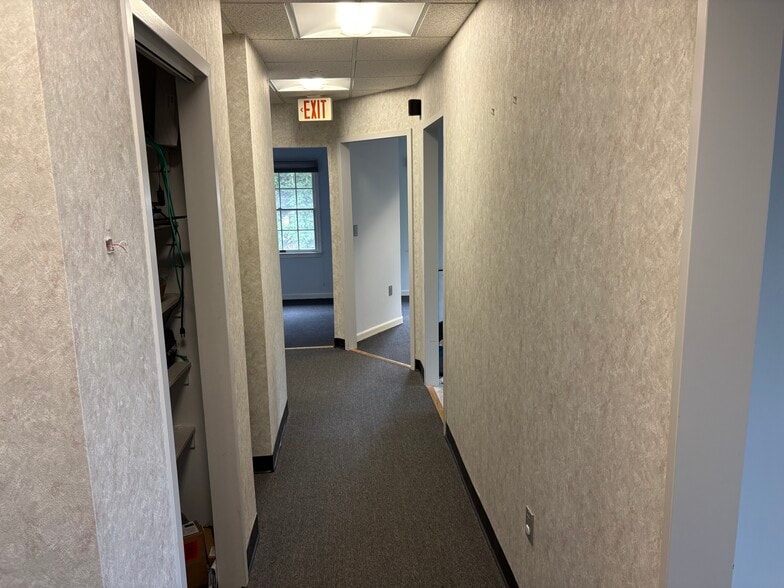 More Photos Of 17902 Georgia Ave, Olney Medical For Lease