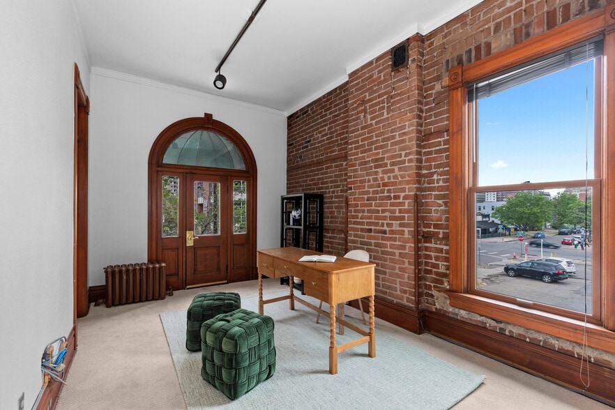 More Photos Of 1650 Pennsylvania St, Denver Office Residential For Sale