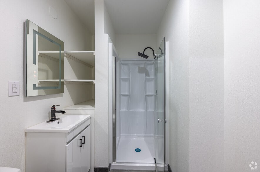 More Photos Of 1308 E Fremont St, Las Vegas Apartments For Sale