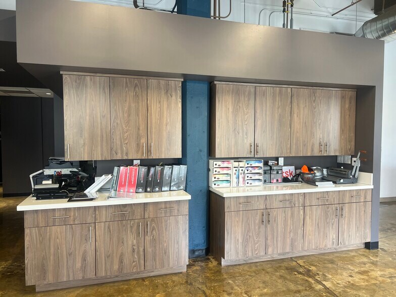 More Photos Of 316 W 2nd St, Los Angeles Loft Creative Space For Lease