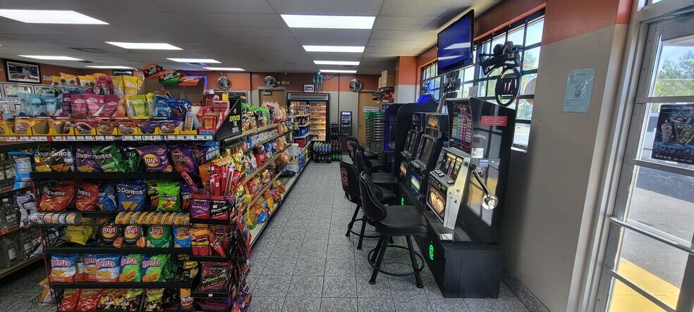 More Photos Of 2210 5th St, Elko Service Station For Sale