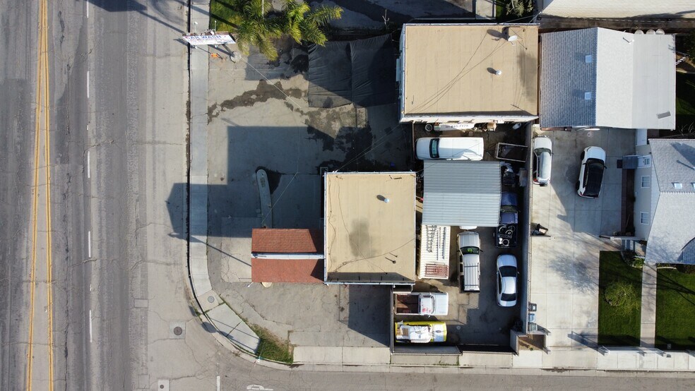 More Photos Of 9517 Weedpatch Hwy, Lamont Auto Repair For Sale