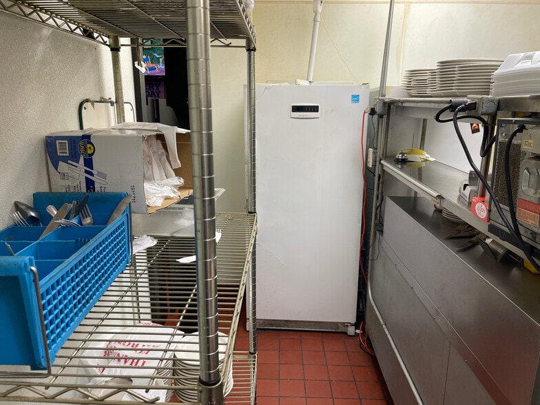 More Photos Of 42882 Truro Parish Dr, Ashburn Storefront For Sale