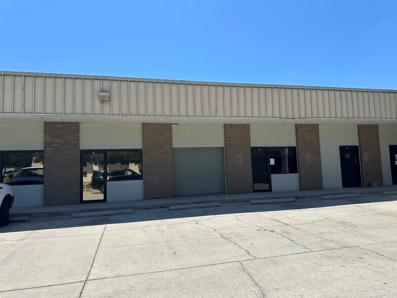 More Photos Of 6210 44th St N, Pinellas Park Unknown For Lease