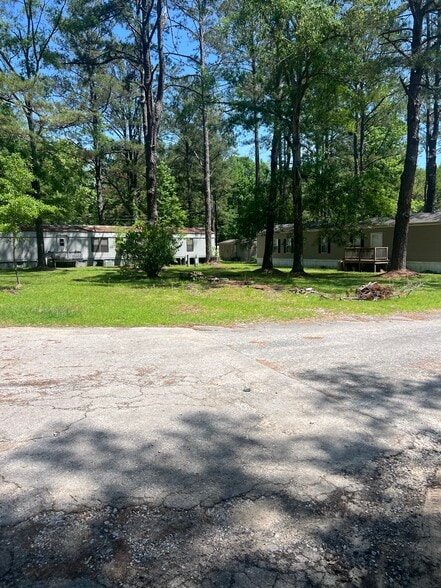 Primary Photo Of 1206 E. 4th ave, York Manufactured Housing Mobile Home Park For Sale