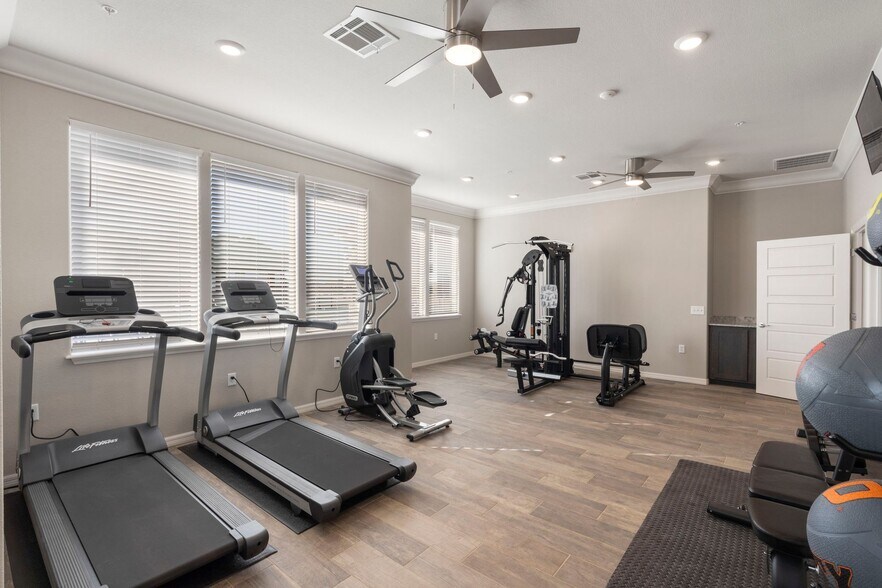 More Photos Of 617 Spallone Blvd, Springdale Apartments For Sale