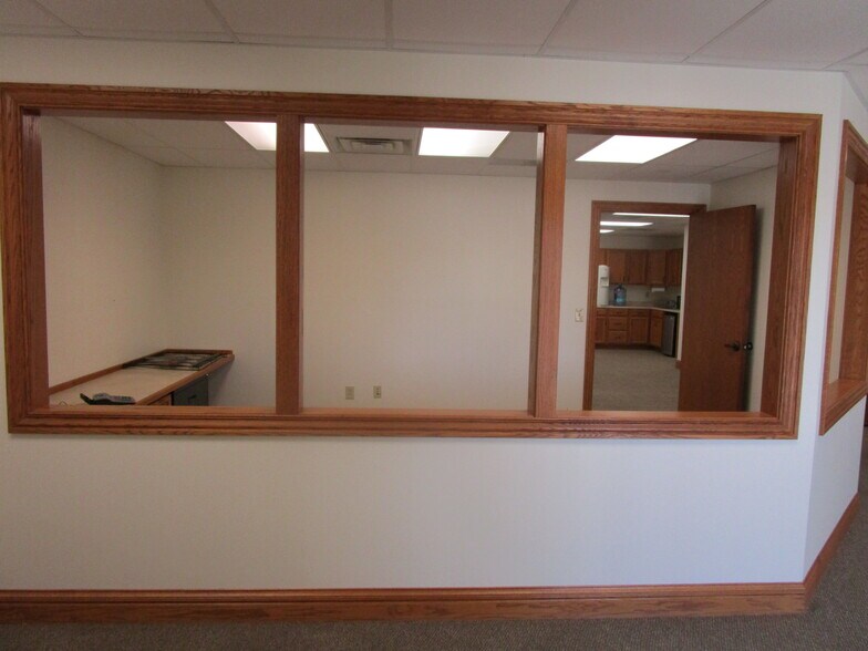 More Photos Of 1807 E Mary St, Garden City Office For Lease